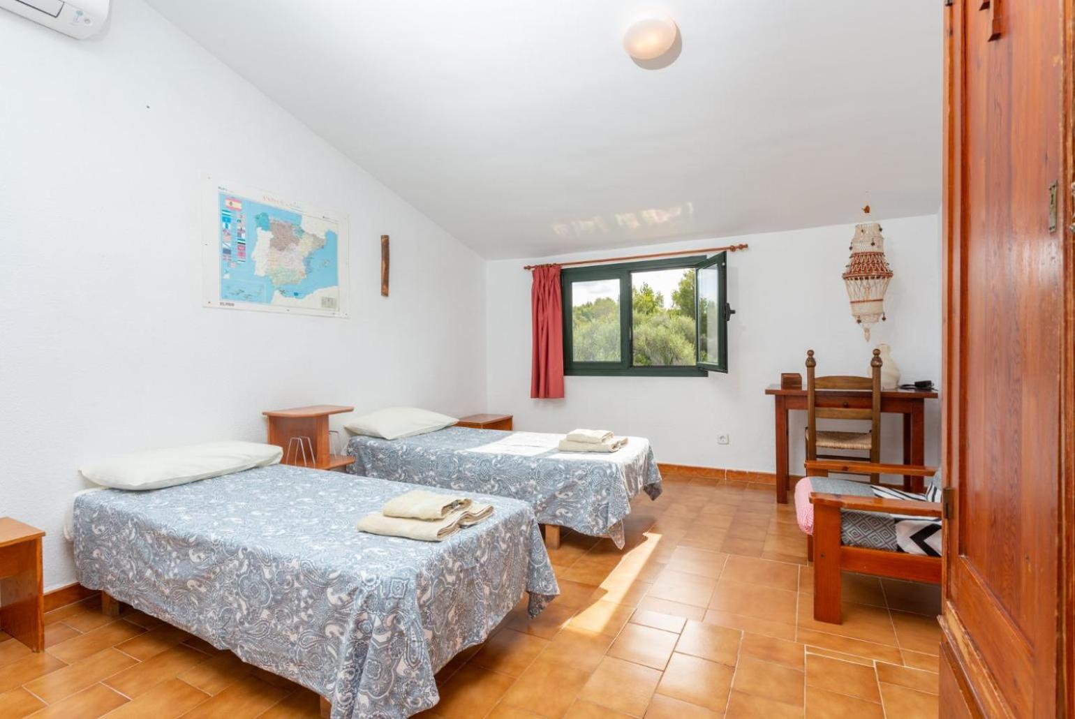 Bini Estrella Villa